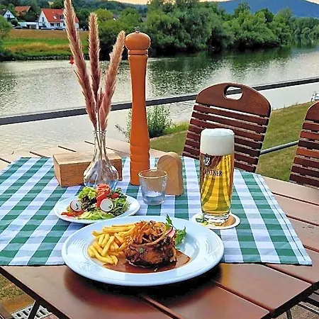 Goldenes Fass Hotel